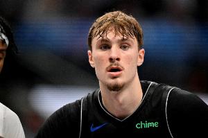 基德：輸?shù)裟z著比賽并經(jīng)歷艱難時(shí)刻對弗拉格有好處 這能讓他變強(qiáng)