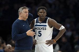 誰(shuí)擔(dān)責(zé)？森林狼第四節(jié)3分鐘領(lǐng)先10分輸球 上場(chǎng)49秒領(lǐng)先8分被逆轉(zhuǎn)