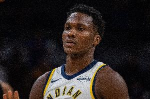 投射失準(zhǔn)但沖擊力十足！馬瑟林半場7中1&8罰7中 得9分2籃板