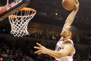 蒙蒂：羅伊年輕但比賽沒(méi)弱點(diǎn) 上一個(gè)我見(jiàn)過(guò)的這種人是鄧肯