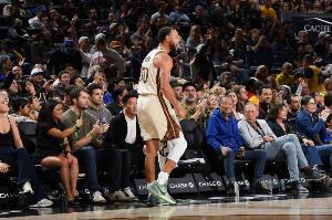 解說談庫里傷缺：不幸中的萬幸 養(yǎng)好再復出年紀大了經(jīng)不起一點傷