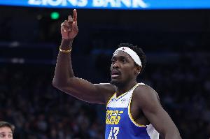 進攻給力帶隊領先！西亞卡姆半場12中8拿到17分 另有6板1搶斷