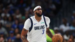 面對老東家有點(diǎn)發(fā)虛？濃眉首節(jié)5分半 1中1得2分2板1助1帽