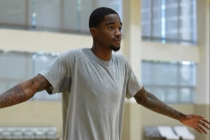 薩姆納就位！廣東男籃曬球隊(duì)訓(xùn)練：四外援就位！合練備戰(zhàn)新賽季