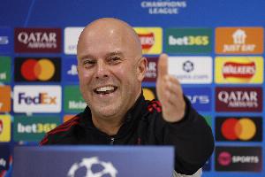 斯洛特：紅軍球迷的一貫支持讓利物浦變得特別，在困難時(shí)更為難得