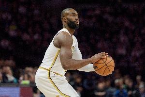 手感不佳但勝在全面！杰倫·布朗13中3&16罰12中 砍19分12板11助