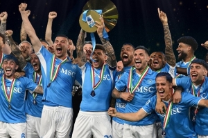 問鼎意甲！那不勒斯當(dāng)選意大利球員協(xié)會上賽季最佳球隊(duì)