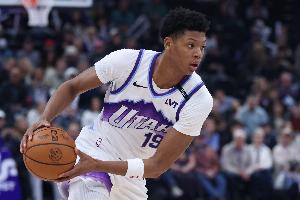 此路不通！貝利騰空暴起 釘板大帽阿門·湯普森