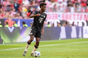 慕尼黑日報：科曼回安聯(lián)告別時，送拜仁前隊友每人一個LV包包