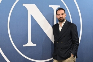 那不勒斯總監(jiān)：德布勞內(nèi)至少要明年2月底康復(fù)，冬季會(huì)引進(jìn)新中場