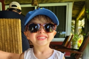 可愛??澤卡更新社媒，曬出自己孩子咧嘴笑的照片