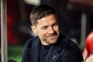 阿斯報(bào)：阿隆索仍贏得了董事會的信任 歐洲超級杯將是關(guān)鍵之戰(zhàn)