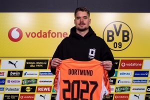 官方：多特蒙德與34歲門將邁爾續(xù)約1年，合同期至2027年