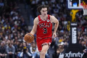 苦苦支撐！吉迪上半場7投4中&罰球8中7 砍下15分7籃板3助攻