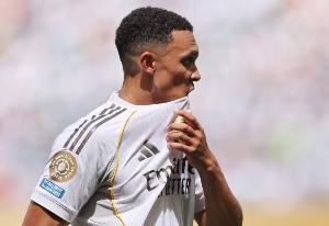 長傳助姆巴佩一條龍破門，阿諾德送出加盟皇馬后個人西甲首次助攻