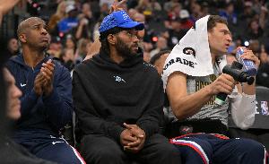 和哈登一樣！小卡：我也是早晨才知道保羅離隊(duì)的 這讓我很驚訝