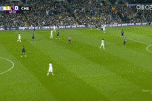 要翻車？恩佐被斷球，田中碧遠(yuǎn)射世界波破門，切爾西2球落后