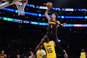 場均準(zhǔn)三雙，這新鷹王是真厲害，還是…？