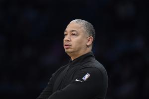 Shams：保羅越來越頻繁地發(fā)表意見 泰倫·盧可能覺得他越界了！