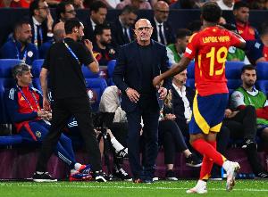 德拉富恩特：亞馬爾可以成為像C羅、馬拉多納或梅西那樣的傳奇