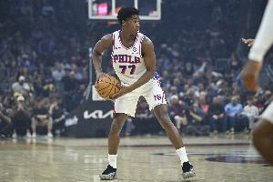 生涯投進過多少這樣的絕殺球？埃奇庫姆：這是第一次！