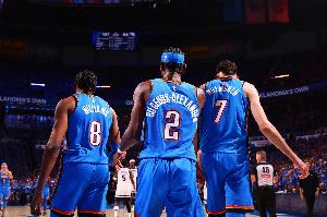 追夢：對現(xiàn)在的雷霆來說 相比追逐73勝更重要的是爭奪總冠軍！