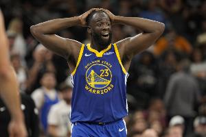 追夢(mèng)：73勝那年我?guī)еX震蕩作戰(zhàn)但我沒說 我怕影響球隊(duì)爭(zhēng)73勝