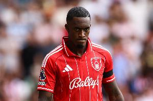 太陽(yáng)報(bào)：森林邊鋒奧多伊認(rèn)真考慮代表加納，參加明年世界杯