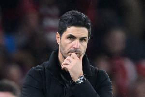 18場(chǎng)不敗遭終結(jié)！阿森納平曼城黑貓藍(lán)軍輸維拉，19場(chǎng)15勝3平1負(fù)