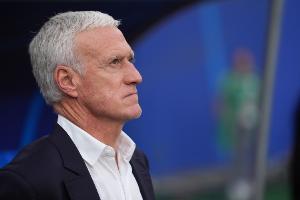 法國(guó)隊(duì)歷史共交鋒過(guò)91支球隊(duì)，僅從未戰(zhàn)勝過(guò)塞內(nèi)加爾和愛(ài)爾蘭