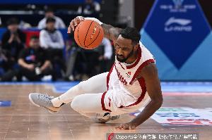 予取予求！諾威爾26中14砍全場最高39分 三分6中4