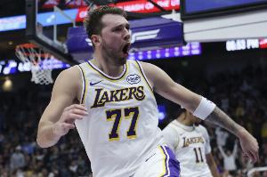 隊記：東契奇已在費城與湖人會合 預(yù)計出戰(zhàn)與76人的比賽