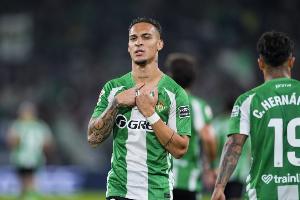 人挪活！安東尼本賽季10輪聯(lián)賽已5球，此前為曼聯(lián)耗費(fèi)62場(chǎng)才達(dá)成