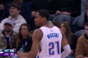 還沒收手！輪換陣容阿隆·維金斯再中三分球 雷霆領(lǐng)先42分