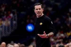 雷迪克：賽前我們擔(dān)心防不住對手 最終承受高壓而沒有崩盤