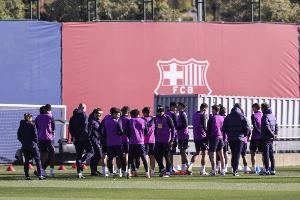 每體：傷員逐漸回歸球隊(duì)狀態(tài)良好，弗里克本輪歐冠面臨幸福的煩惱