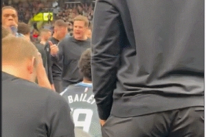 爵士被雷霆打10-1后哈迪訓(xùn)話&多次用F開頭臟話 訓(xùn)完后輸更多了...