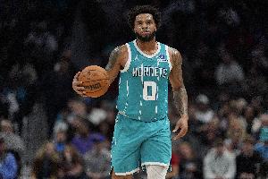 難救主！邁爾斯·布里奇斯19中10拿到24分9板8助 罰球6中4