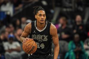 狀態(tài)不好！瓦塞爾5投1中&罰球2中2得5分3板3助 正負(fù)值-9