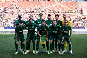 博主：國安下午集結(jié)韓佳奇現(xiàn)身，個別球員已從基地搬走私人物品