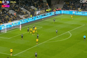 誰(shuí)都能捅一刀??曼聯(lián)助狼隊(duì)結(jié)束43天球荒，本賽季僅1次零封對(duì)手