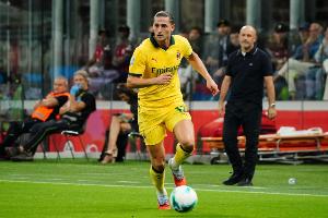 29米開外打進世界波，拉比奧特取得米蘭2016年來意甲最遠進球