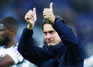 熱刺本賽季歐冠主場(chǎng)3場(chǎng)全勝且一球不丟，而在英超主場(chǎng)8戰(zhàn)僅2勝