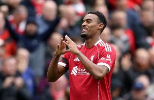 5次攔截全場(chǎng)最高！赫拉芬貝赫當(dāng)選利物浦1-0國(guó)米一役全場(chǎng)最佳