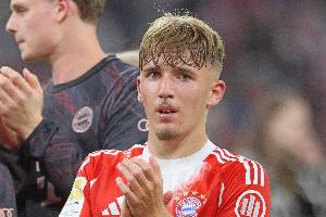 卡爾：從凱恩、基米希身上學(xué)到很多，和他們配合非常有趣