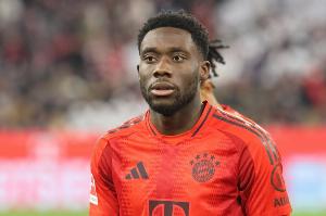 基米希：過去9個月對戴維斯很難熬 他在場上場下都做出了很多貢獻