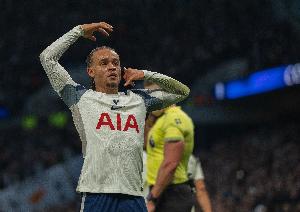 西蒙斯：能夠踢歐冠對(duì)我來說永遠(yuǎn)是種享受，我正在實(shí)現(xiàn)自己的夢(mèng)想