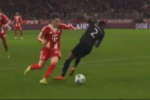 真像?17歲卡爾一撥一扣晃暈對手，差點復刻梅西犯罪式晃倒博阿滕