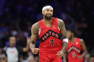 猛得很！英格拉姆首節(jié)7中6高效砍下17分3板2助2斷