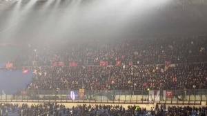 支持主帥！??客場絕殺國米，利物浦遠(yuǎn)征球迷高唱斯洛特名字